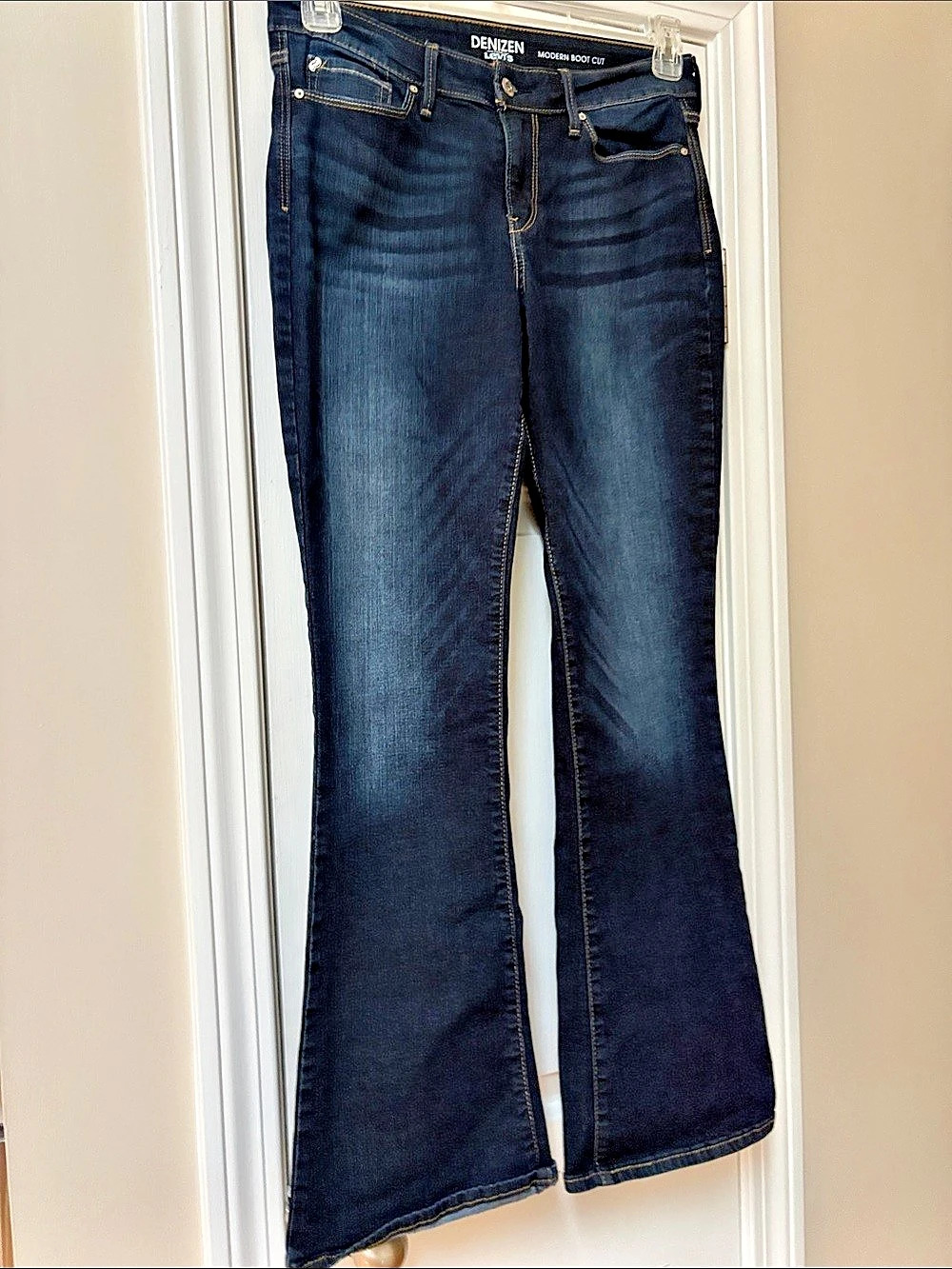 Denizen by Levi's Modern Boot Cut Boot Cut Jeans in Blue 29/32 8